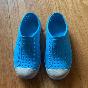 blue Native Shoes Jefferson slip-ons size 10
